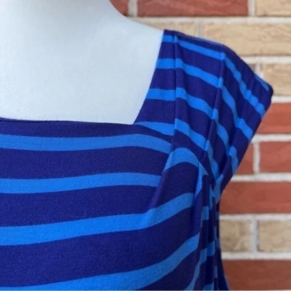 Calvin Klein Horizontal Blue Striped Sleeveless Sheath Dress 👗 - Picture 2 of 9